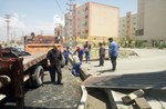 لایروبی نهرها و جوی های شهر توسط معاونت خدمات شهری شهرداری مِهستان
